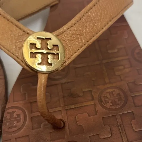 Tory Burch Sandals Leather Flip Flops Camel Tan Size 10