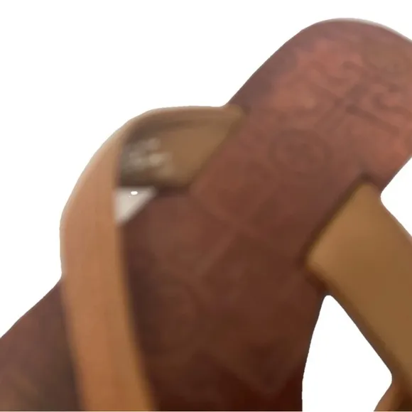 Tory Burch Sandals Leather Flip Flops Camel Tan Size 10