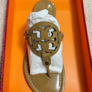 Tory Burch Sandals (Tan)