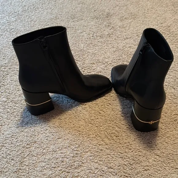 Tory Burch size 8 Black Ankle Boots with Gold Accent Brand New W/O Box