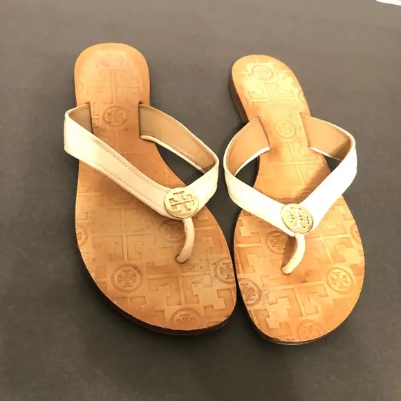 Tory Burch Tumbled Leather Thora Sandal Flip Flops