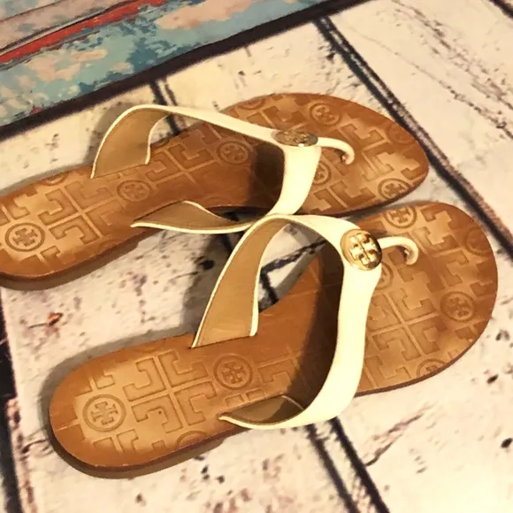 Tory Burch Tumbled Leather Thora Sandal Flip Flops