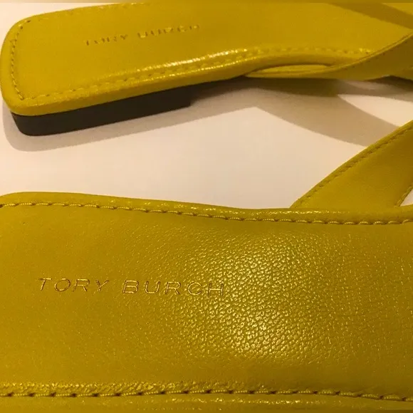 TORY BURCH, Women's Classic Flip Flops Flat Sandals in Goat Leather Size 8 NWOB