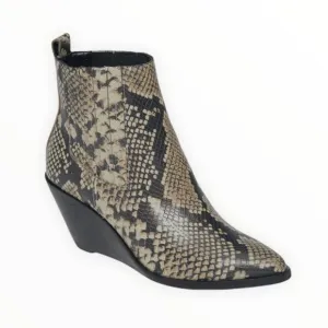 Treasure and Bond Natalie Wedge Ankle Booties Boots Snakeskin