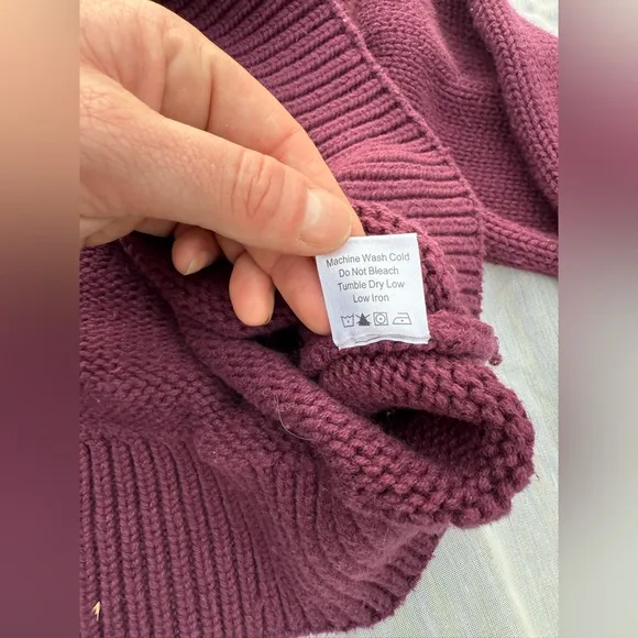 Tuckernuck Women’s Merlot Aiden Sweater, Size S