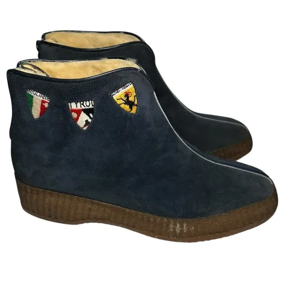 Tyrol Vintage RARE Women’s Size 7 Blue Suede Sherpa Lined Embroidered Flag Boots