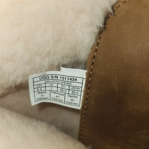 UGG Australia Adirondack III Chestnut Waterproof Sheep Wool Boots 1017434 Sz 8.5