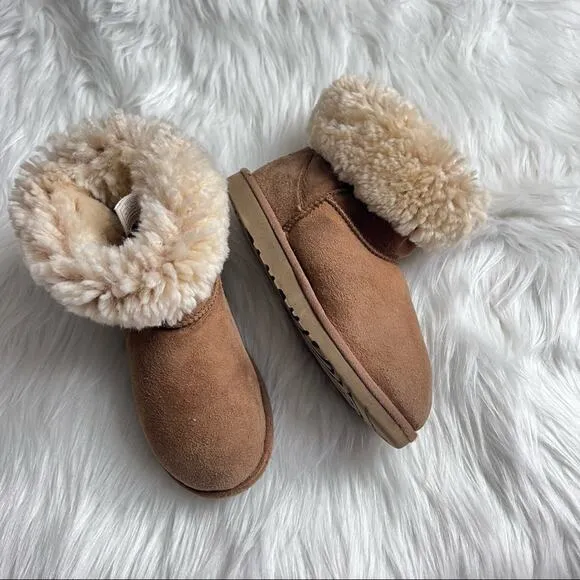 UGG Australia Little Kid’s Classic  Short Chestnut Boot Sz 3