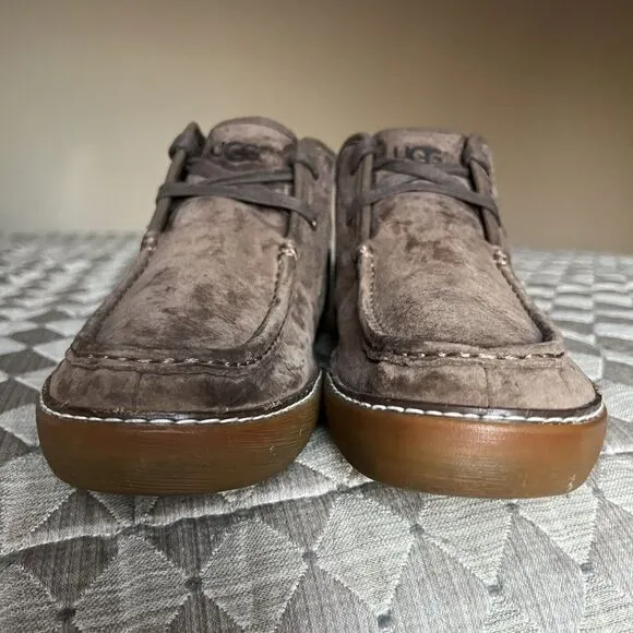 UGG Bayonne Taupe Brown Suede Lace Up Chukka Boots 1006048 Men’s US 9 EU 42