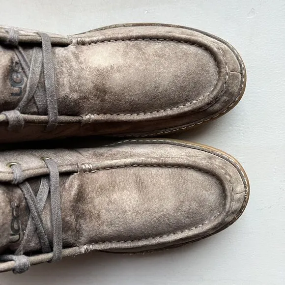 UGG Bayonne Taupe Brown Suede Lace Up Chukka Boots 1006048 Men’s US 9 EU 42