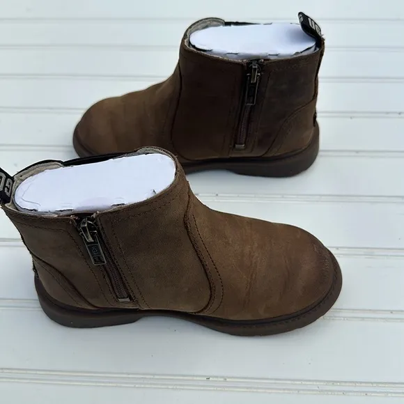 Ugg boots size 12 style T Bolden Weather.