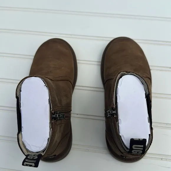 Ugg boots size 12 style T Bolden Weather.