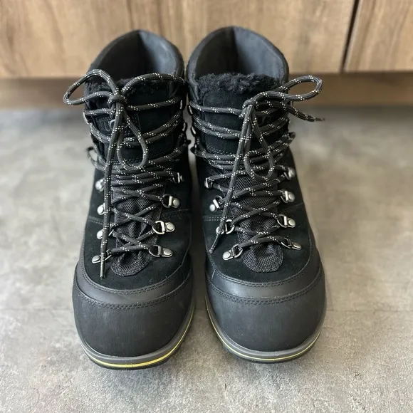 UGG Breken Lace Boots Waterproof Snow Boots NEW