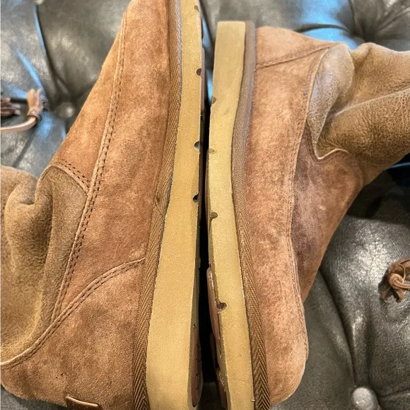 Ugg Brown/Camel Color Shearling Lined Boots Leather and Sheepskin Size 7