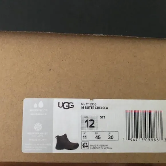 UGG Butte Chelsea waterproof fur leather boot. Cold weather boots. Size: 11, 12