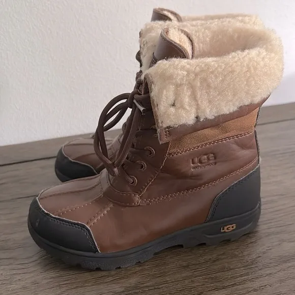 [UGG] Butte II CWR Brown Lace-Up Shearling Winter Snow Boots Unisex Youth Size 2