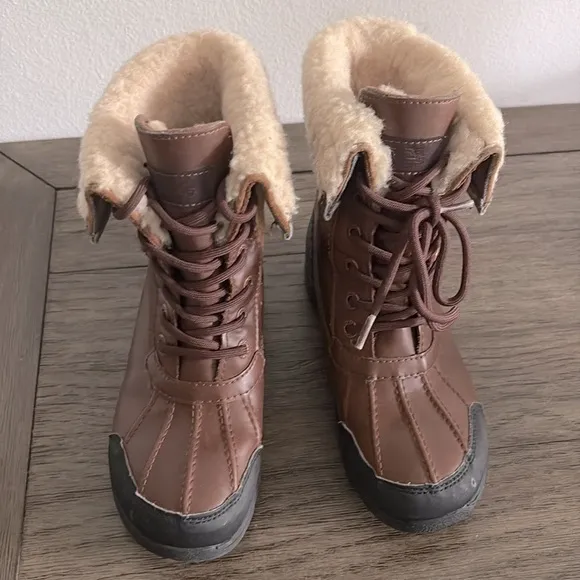 [UGG] Butte II CWR Brown Lace-Up Shearling Winter Snow Boots Unisex Youth Size 2