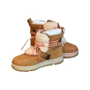 UGG Classic Weather Hiker Boots- Chestnut- Size 5- NIB
