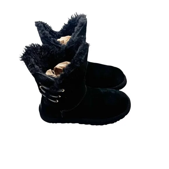 UGG Constantine Booties Black Suede Leather Ribbon Shearling Lined Shorty Boots