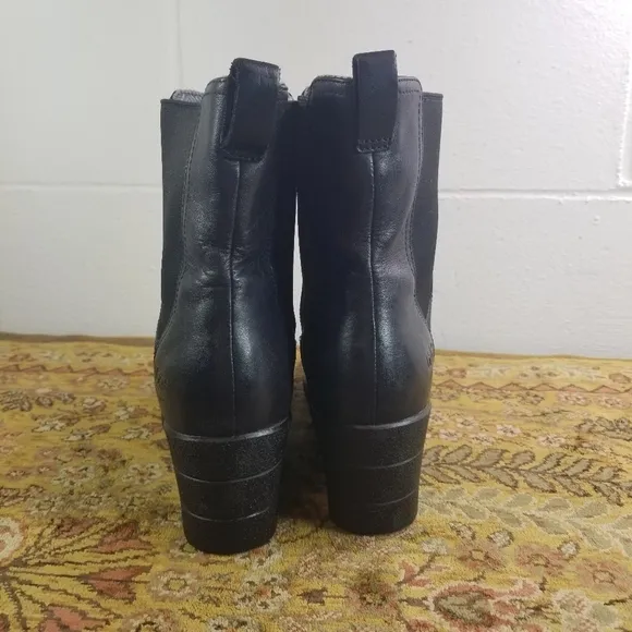UGG Dupre waterproof black leather wedge chelsea ankle boots