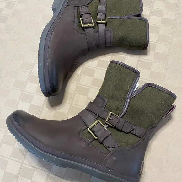 UGG Fashion Boots Women's Size 9.5 Brown/green Leather Style 1005269 Waterproof‎