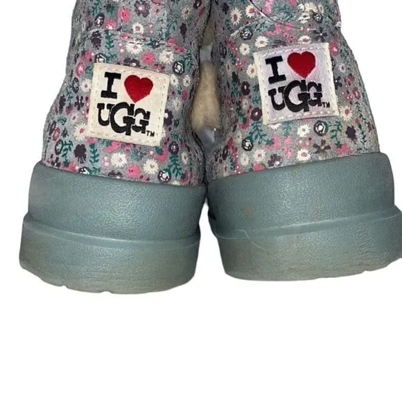 UGG Floral Print Gray Ankle Boots(Size 7)
