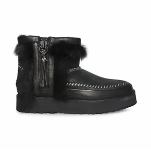 UGG FLUFF PUNK Boot black leather size 6