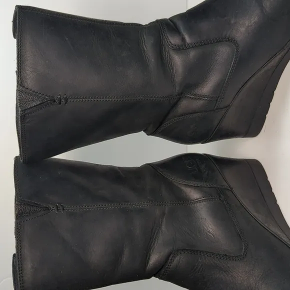 UGG Joely Black wedge mid calf Winter Wedge Boots womans size 6 EU 37