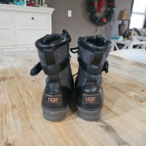 UGG Kesey Boots