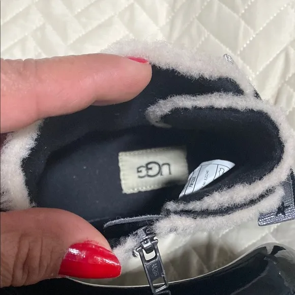 UGG Kids Black Boots with Star Bow