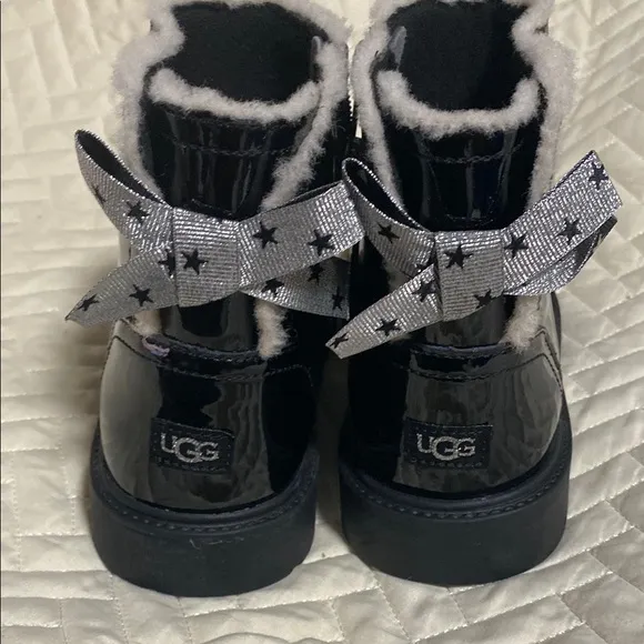 UGG Kids Black Boots with Star Bow