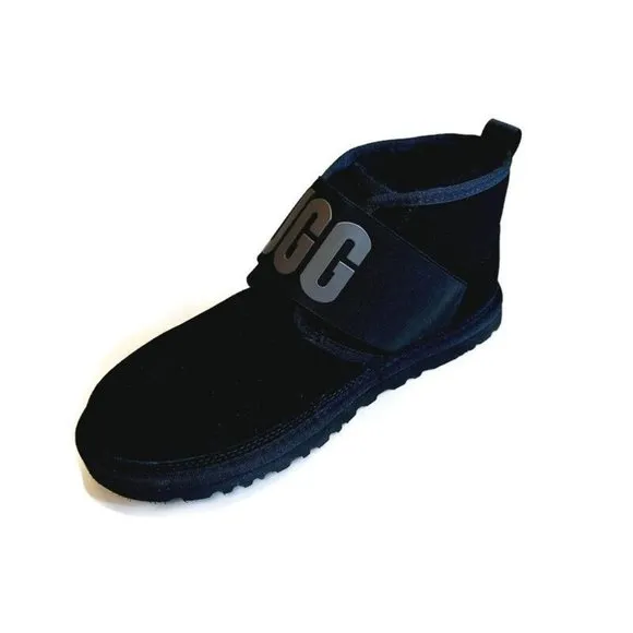 UGG Neumel II Graphic Spell Out Ankle Chukka Boots Mens Size 9 Black 1119392