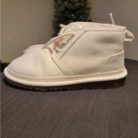 UGG Neumel Natural BootsAnkle Chukka Lace Up