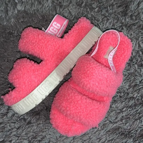 UGG Oh Fluffita Sandals