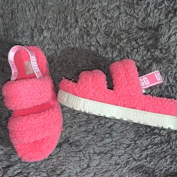 UGG Oh Fluffita Sandals