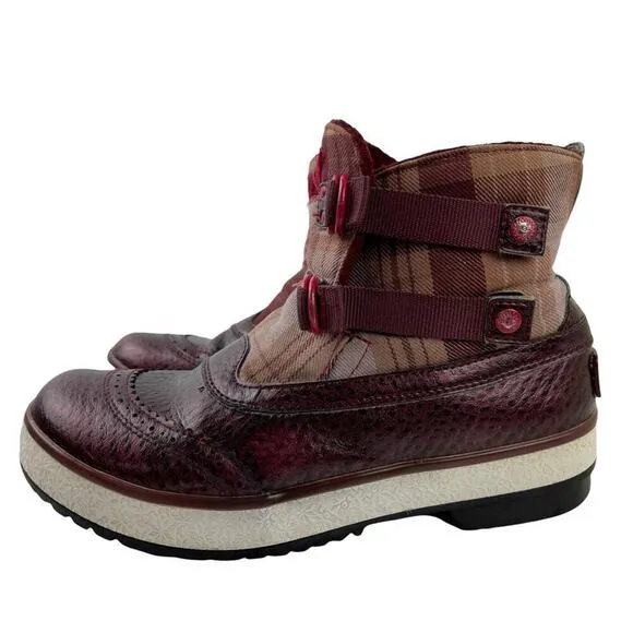 UGG Plaid Marrais Double Buckle Waterproof Lined Leather Upper Boots Womens 7