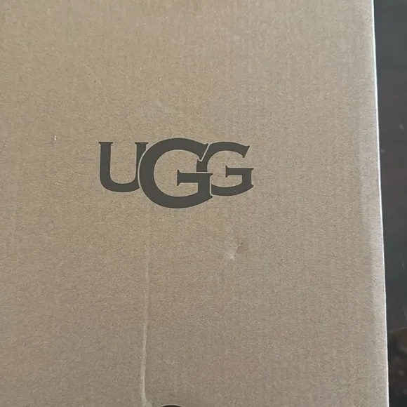 Ugg toddler black boots water resistant