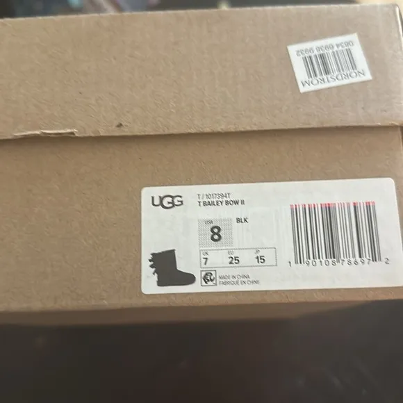Ugg toddler black boots water resistant