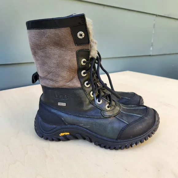 UGG Women's Adirondack Waterproof Black / Gray Winter Boots - Size 7
