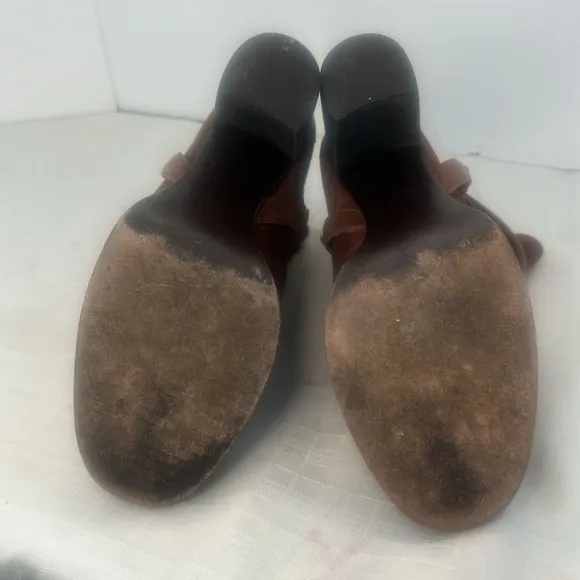 UGG Womens Dandridge Brown Ankle Boots Brown size 9