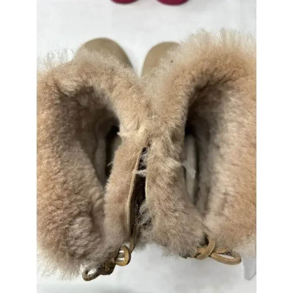UGG women’s Kristabelle boots size 8 sheepskin lining &amp; corset lacing Australia