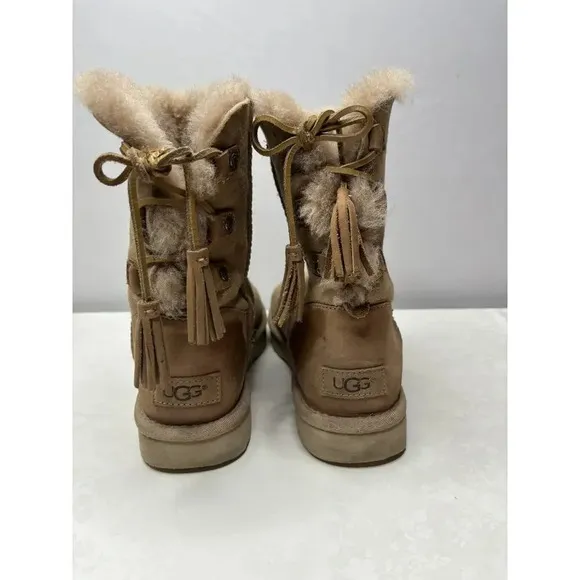 UGG women’s Kristabelle boots size 8 sheepskin lining &amp; corset lacing Australia