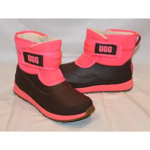 UGG YOUTH SZ 6 WATERPROOF PINK WINTER BOOTS NEW IN BOX‎