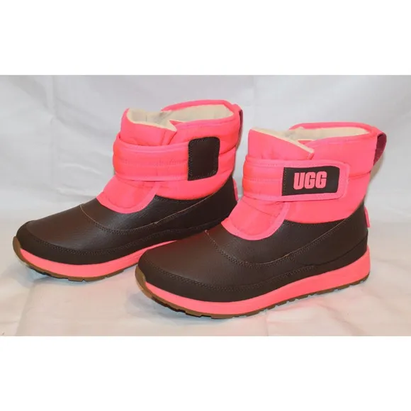 UGG YOUTH SZ 6 WATERPROOF PINK WINTER BOOTS NEW IN BOX‎