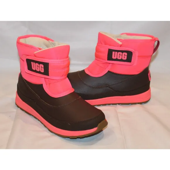UGG YOUTH SZ 6 WATERPROOF PINK WINTER BOOTS NEW IN BOX‎