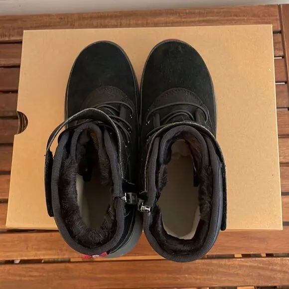 UGG Arren Weather Kid’s Boots Black Kid Size 5Y