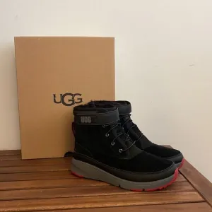 UGG Arren Weather Kid’s Boots Black Kid Size 5Y