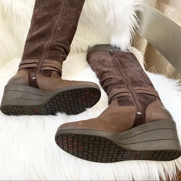 UGG Lesley brown waterproof suede wedges boots 6