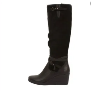 UGG Lesley brown waterproof suede wedges boots 6