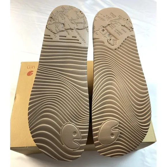 UIN Fuerteventura III Modern Art Surfing Day Mens Size 12 Slip On Shoes New $160